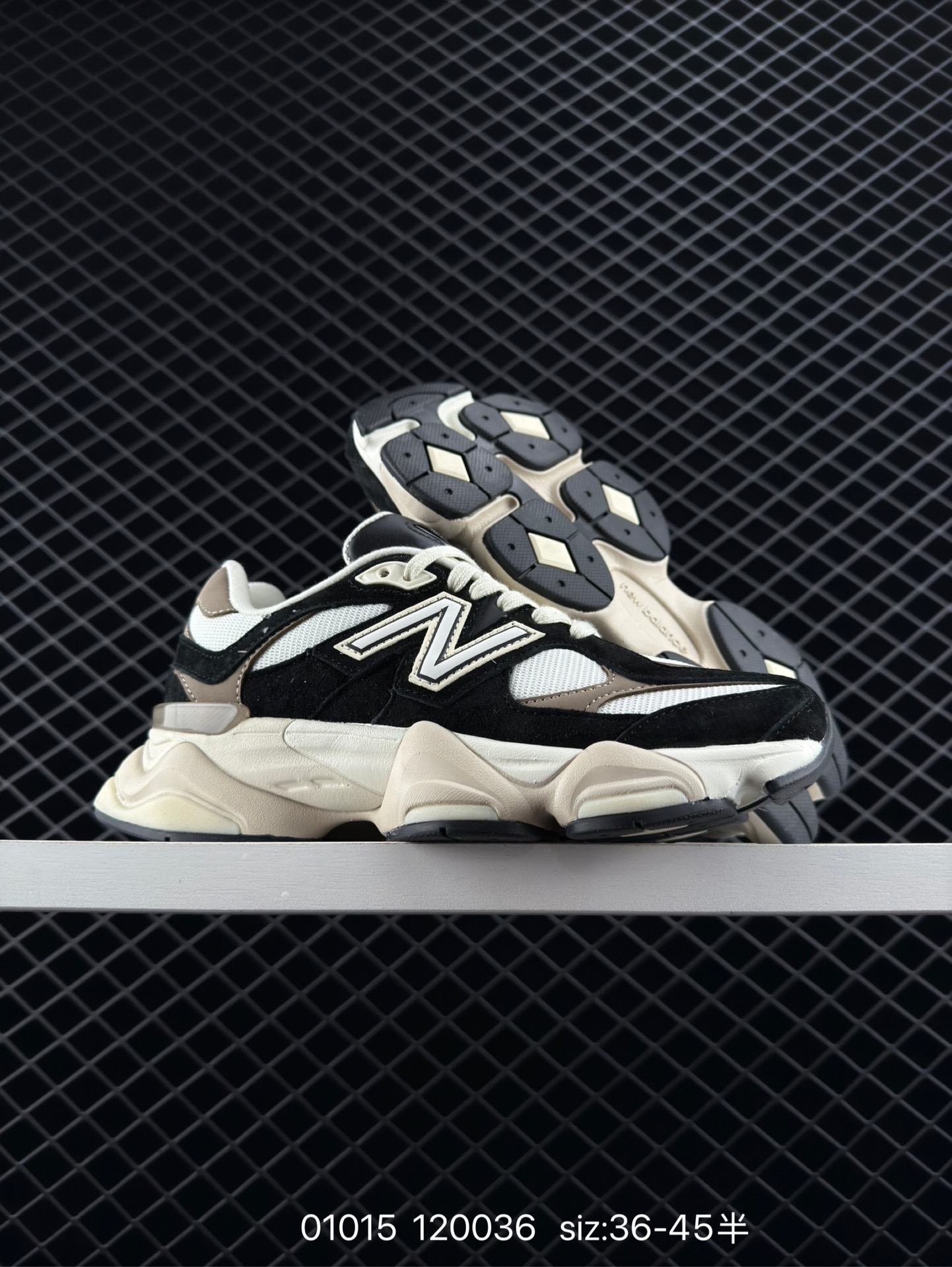 New Balance 9060”Triple Black“